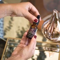 034566 AZEITE HIDRO LUXURIOUS 18ML FLORES ASIATICAS